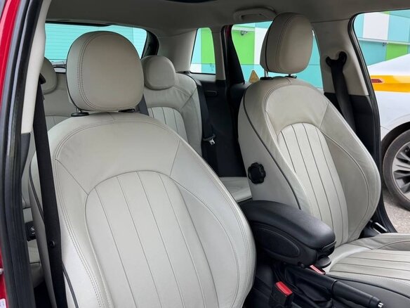 2018 Mini Hatch Cooper III (F55/F56), красный, 2090000 рублей - вид 9
