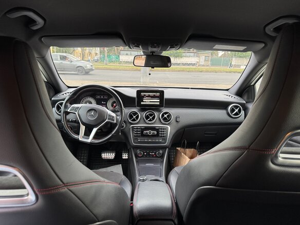2013 Mercedes-Benz A-Класс 200 III (W176), белый, 1750000 рублей - вид 10