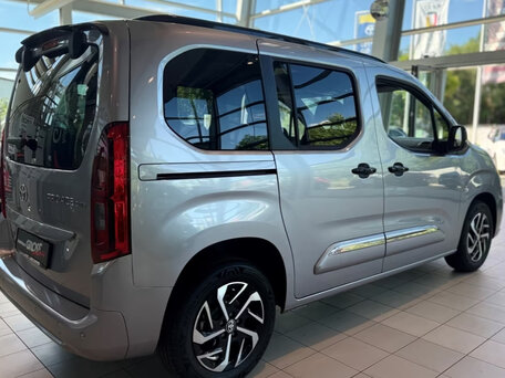 2026 Toyota ProAce City Verso L2 L2 I Рестайлинг, серебристый, 1590000 рублей, вид 5
