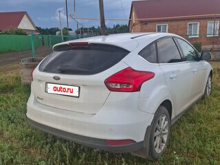 2016 Ford Focus III Рестайлинг, белый, 850000 рублей, вид 3