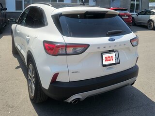 2021 Ford Escape IV, белый, 2100000 рублей, вид 3