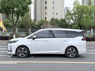 2023 GAC Trumpchi M6 Pro, белый, 1670000 рублей, вид 5