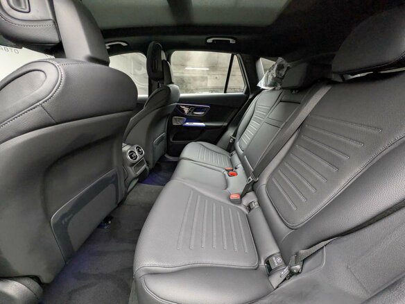 2026 Mercedes-Benz GLC 300 II (X254), чёрный, 9390000 рублей - вид 5