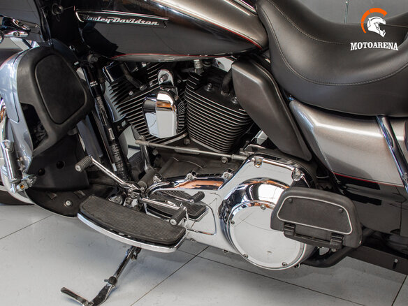 2015 Harley-Davidson Road Glide, серебристый, 1367307 рублей - вид 14