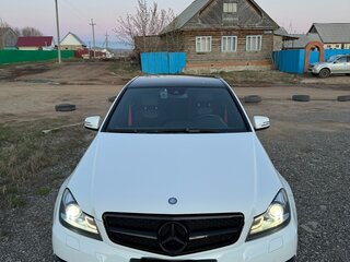 2012 Mercedes-Benz C-Класс 180 III (W204) Рестайлинг, белый, 1450000 рублей, вид 1