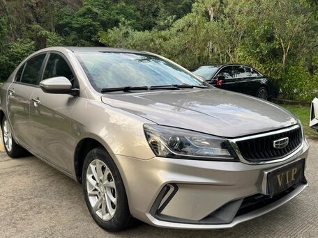 2022 Geely Emgrand II, серый, 1310000 рублей, вид 3