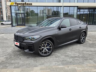 2022 BMW X6 40d III (G06), чёрный, 8200000 рублей, вид 2