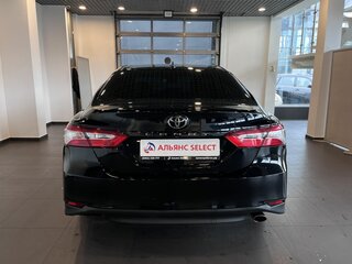 2019 Toyota Camry VIII (XV70), чёрный, 2470000 рублей, вид 4