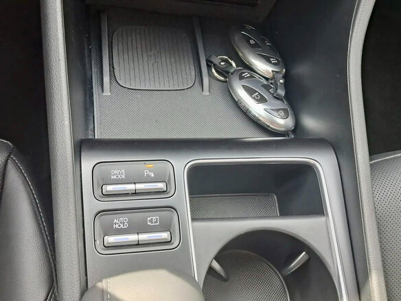 2023 Hyundai Sonata VIII (DN8) Рестайлинг, белый, 2700000 рублей - вид 12