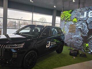 2026 Jaecoo J6, чёрный, 2306700 рублей, вид 3