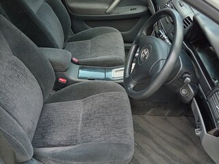 2004 Toyota Allion I, белый, 550000 рублей, вид 5