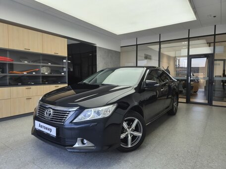 Toyota Camry VII (XV50)