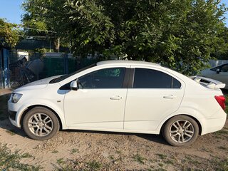 2012 Chevrolet Aveo II, белый, 550000 рублей, вид 2