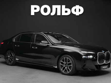 BMW 7 серии VII (G70)