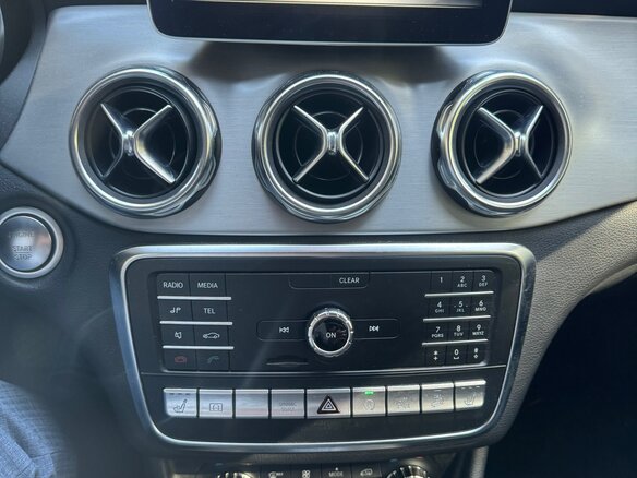 2018 Mercedes-Benz GLA 250 I (X156) Рестайлинг, белый, 2680000 рублей - вид 19