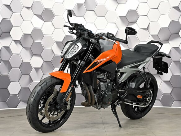 2019 KTM 790 Duke, оранжевый, 597000 рублей - вид 1