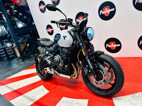 2026 Triumph Trident 660, серый, 1050000 рублей, вид 3