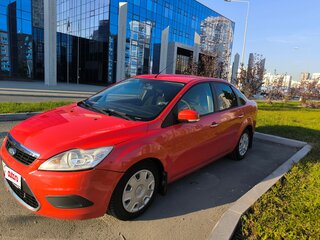 2011 Ford Focus II Рестайлинг, красный, 555000 рублей, вид 1