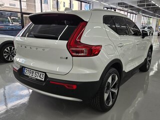 2026 Volvo XC40 I Рестайлинг, белый, 5290000 рублей, вид 5