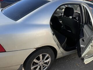 2005 Toyota Corolla IX (E120, E130) Рестайлинг, серебристый, 415000 рублей, вид 1
