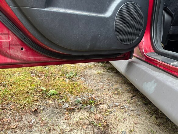 2005 Pontiac Vibe I Рестайлинг, пурпурный, 420000 рублей - вид 13