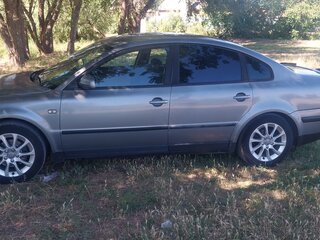 1997 Volkswagen Passat B5, серый, 480000 рублей, вид 2