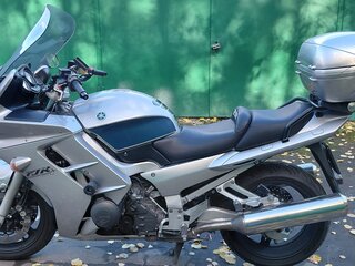 2004 Yamaha FJR1300, серебристый, 500000 рублей, вид 4