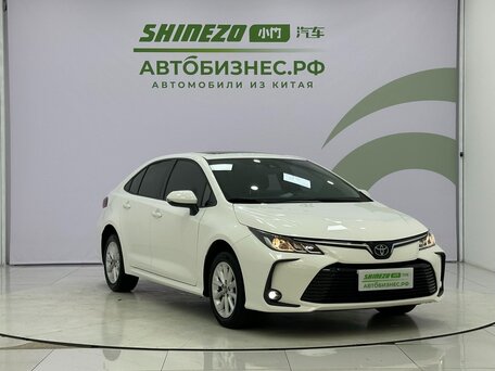2021 Toyota Corolla XII (E210), белый, 1450000 рублей, вид 3
