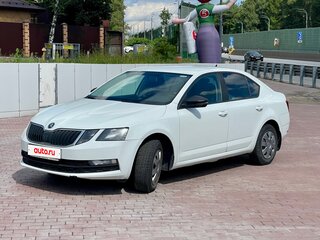 2019 Skoda Octavia III (A7) Рестайлинг, белый, 950000 рублей, вид 1