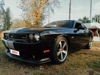 2011 Dodge Challenger SRT8 SRT-8 III Рестайлинг, чёрный, 3900000 рублей, вид 4