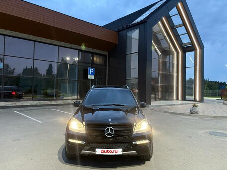 2009 Mercedes-Benz GL-Класс 350 I (X164) Рестайлинг, чёрный, 1490000 рублей, вид 3