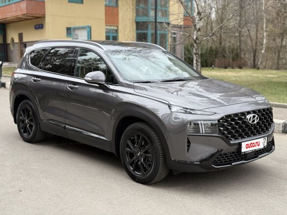 2022 Hyundai Santa Fe IV Рестайлинг, серый, 4150000 рублей - вид 1