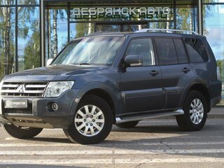 Mitsubishi Pajero IV