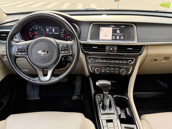 2018 Kia Optima IV, чёрный, 1900000 рублей - вид 4
