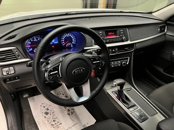 2019 Kia Optima IV Рестайлинг, белый, 1430000 рублей - вид 7