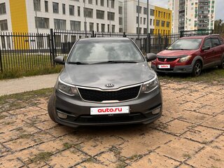 2016 Kia Rio III Рестайлинг, серый, 820000 рублей, вид 4
