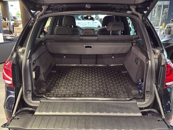 2018 BMW X5 30d III (F15), чёрный, 4399000 рублей - вид 24
