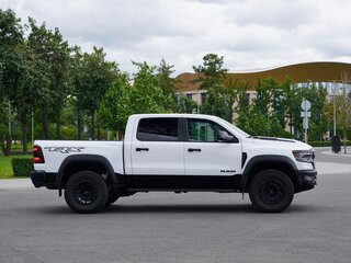 2023 Ram 1500 Crew Cab TRX V, белый, 11800000 рублей, вид 3