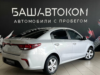 2020 Kia Rio IV, серебристый, 1380000 рублей, вид 5