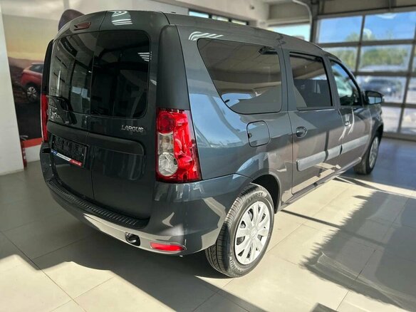 2026 Lada (ВАЗ) Largus I Рестайлинг, серый, 1657000 рублей - вид 2