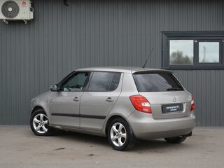 2007 Skoda Fabia II, серый, 429999 рублей, вид 4