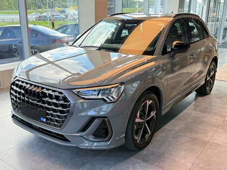 Audi Q3 II (F3)