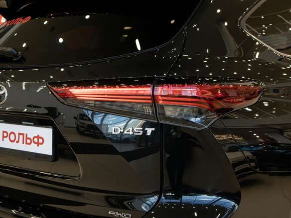 2026 Toyota Highlander IV (XU70), чёрный, 5690000 рублей - вид 4