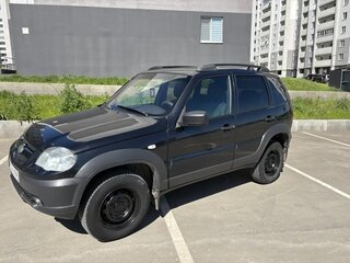 2018 Chevrolet Niva I Рестайлинг, чёрный, 649000 рублей, вид 4