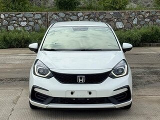 2023 Honda Fit IV Рестайлинг, белый, 1070007 рублей, вид 2