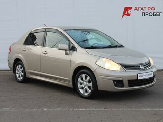 2010 Nissan Tiida I Рестайлинг, бежевый, 760000 рублей, вид 3