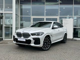 2021 BMW X6 40d III (G06), белый, 9490000 рублей, вид 1