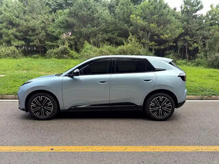 2026 Arcfox Beta T1 42.3 kWh, голубой, 1570000 рублей, вид 4