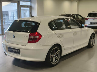 2011 BMW 1 серии 116i I (E81/E82/E87/E88) Рестайлинг, белый, 850000 рублей, вид 5