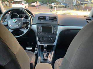 2013 Skoda Yeti I, серый, 800000 рублей, вид 5